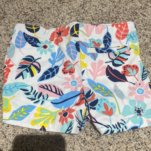 cute summer shorts! - Picture 2 of 3